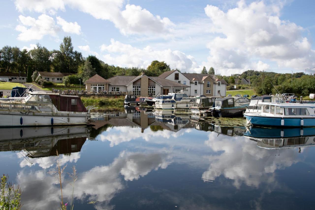 The Boat House Hotel Kilsyth Exterior photo